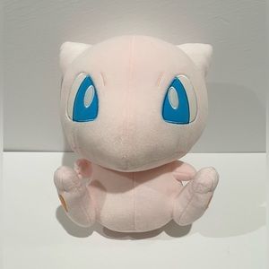 Brand new Jumbo Head Pokemon Mew